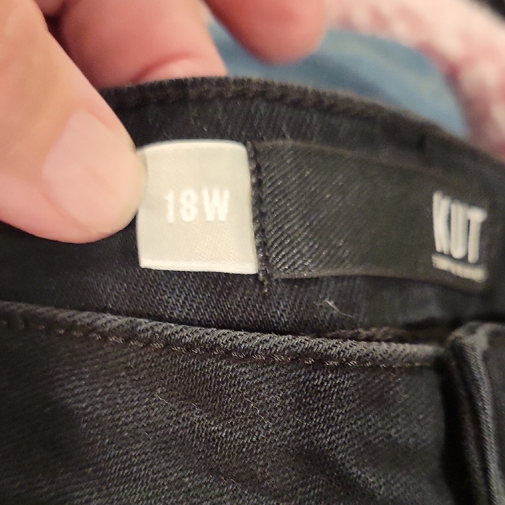 Black Flared Jeans - Picture 6 of 8